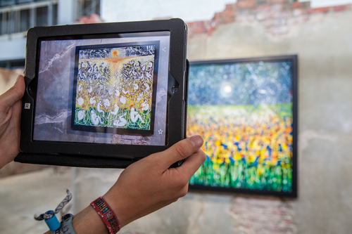 500x333 Augmented Reality Viewed Through A Tablet Art Business - Augmented Reality Painting