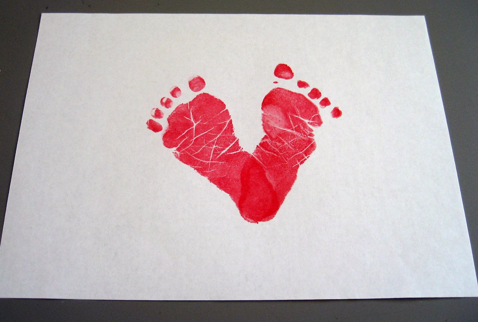 1600x1076 Jany Claire Baby Footprints Heart Card Perfect For Valentine's Day! - Baby Feet Painting