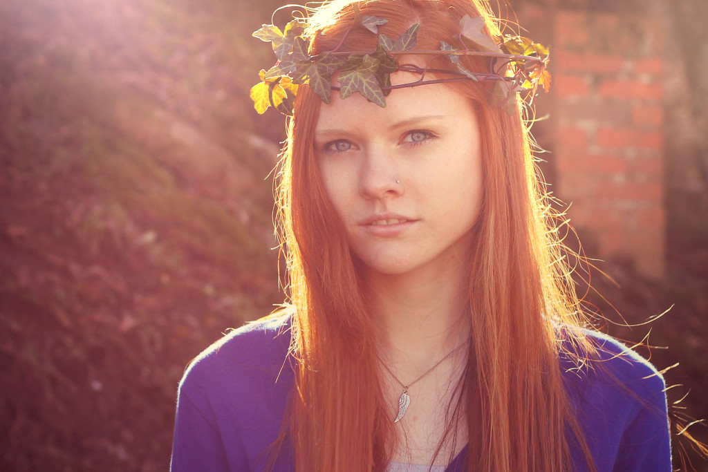 1024x683 Blog, Tips How To Use Natural Light To Shoot Gorgeous Backlit - Backlit Portrait Painting