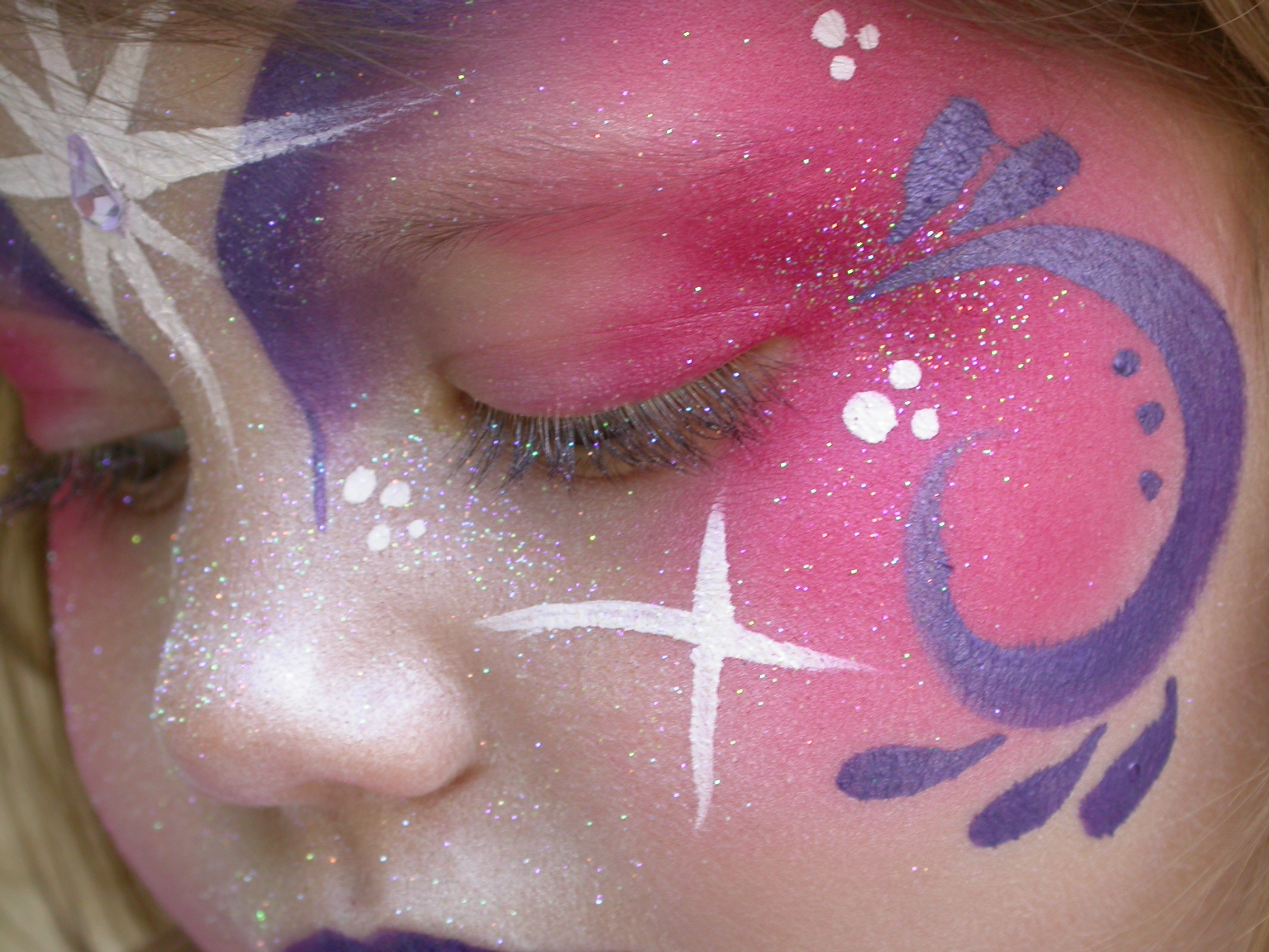 2272x1704 Face Painting Purple - Barbie Face Painting
