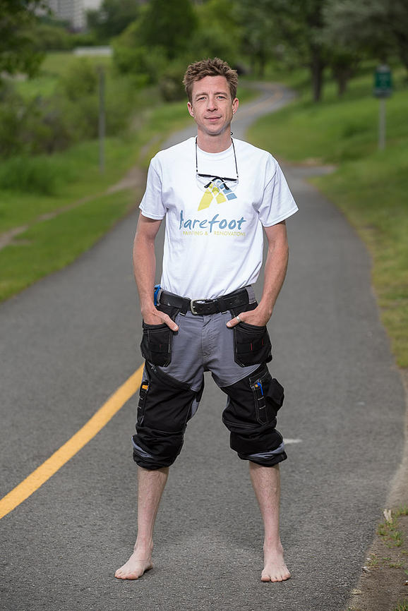 578x866 Barefoot Painting Amp Renovations Logo - Barefoot Painting