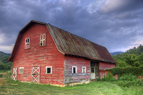 500x332 Painting Barns, Why Are Barns Traditionally Painted Red Steemit - Barn Red Painting