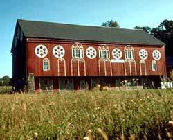 250x202 Why Are Barns Usually Painted Red Howstuffworks - Barn Red Painting