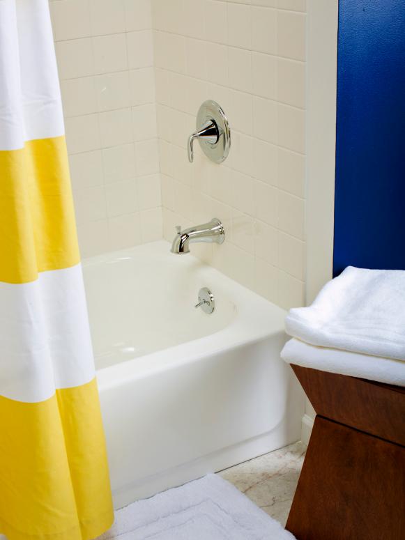 581x775 Tips From The Pros On Painting Bathtubs And Tile Diy - Bathtub Painting