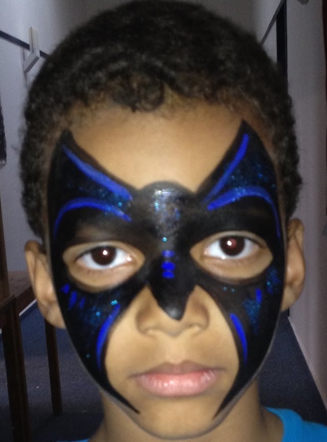 639x863 Quick Batman Mask Face Painting - Batman Face Painting
