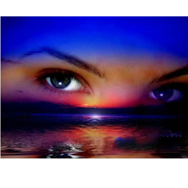 640x640 Diamond Mosaic Diy Diamond Embroidery Sea And The Beautiful Eyes - Beautiful Eyes Painting