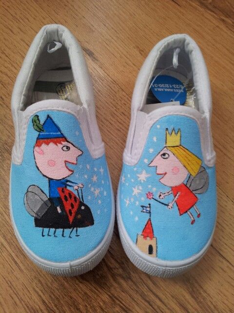 480x640 Ben And Holly Painted Shoesshoes Footwears - Ben And Holly Painting