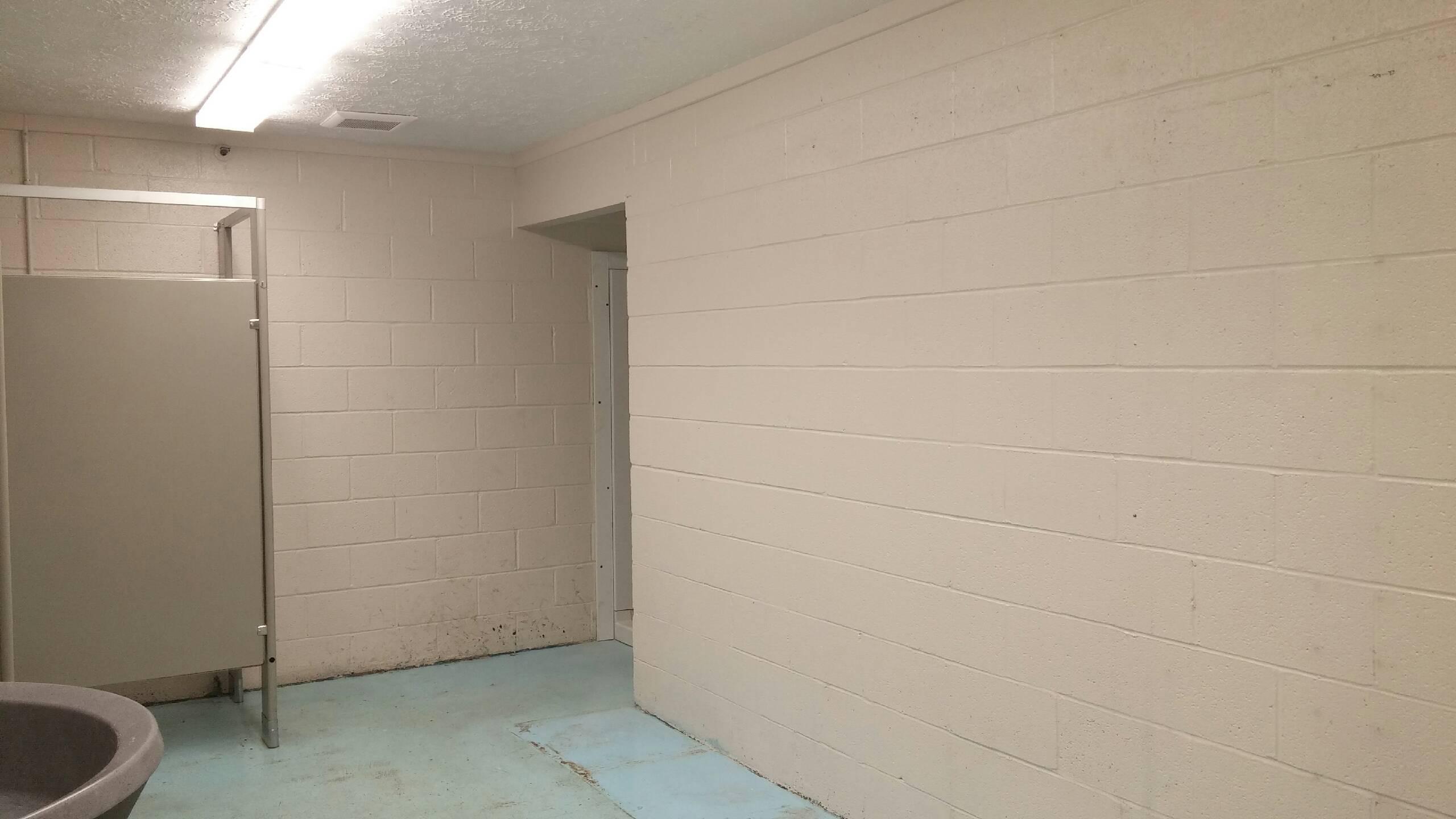 2560x1440 Commerical Locker Room Painting Best Buy Painting - Best Buy Painting