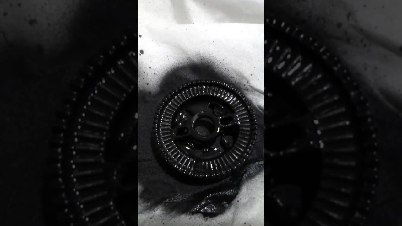 1280x720 Spray Painting Beyblade - Beyblade Painting