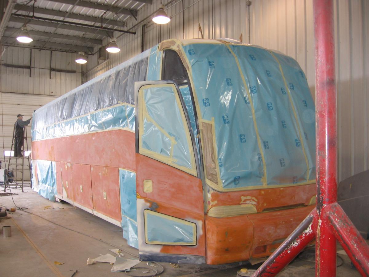 1200x900 Coach Services - Big Rig Painting