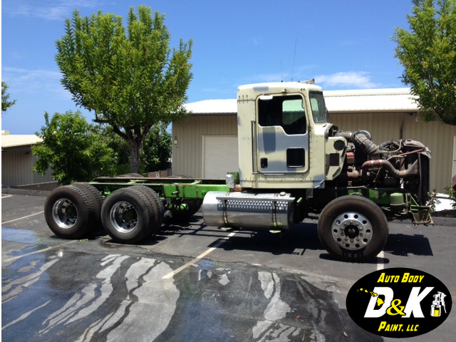 640x480 D Amp K Auto Body And Paint - Big Rig Painting