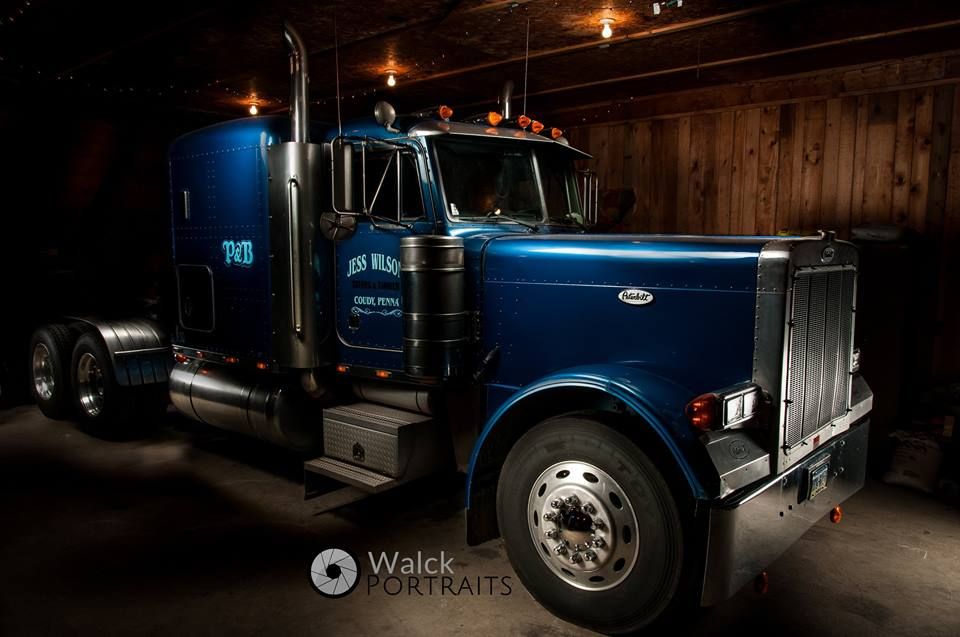 960x637 Peter Built - Big Rig Painting