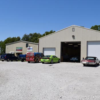 350x350 Semi Truck Paint Amp Body Repair Shop Oakwood Il Todd's Auto Body - Big Rig Painting