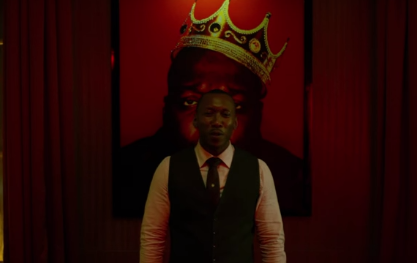 1708x1078 Luke Cage Clip Introduces The Villain Cottonmouth Collider - Biggie Painting Crown