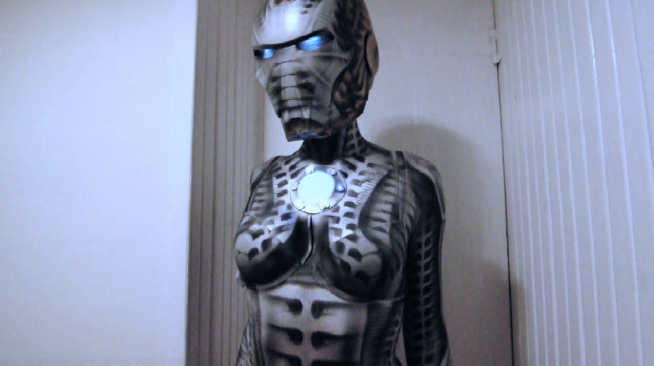 1280x717 Biomechanical Iron Maiden Cosplay Bodypaint - Biomechanical Painting