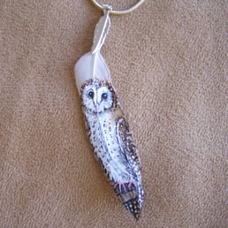 258x258 On Wings Of Birds Hand Painted Feathers - Bird Feather Painting