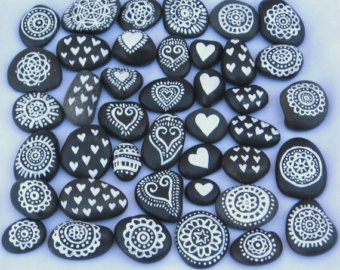 340x270 Set Of 20 Painted Black Rocks Eco Friendly Table Confetti - Black Rock Painting