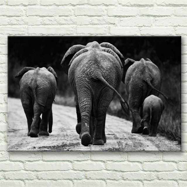 640x640 Black White Animal Elephants Walking The Way Oil Painting - Black White Oil Painting
