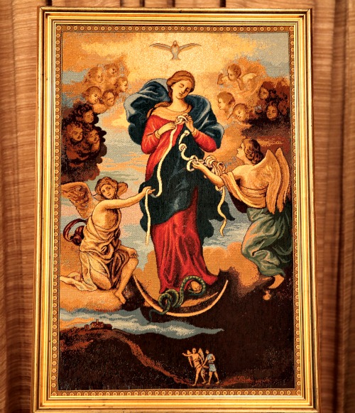 500x582 Why Does Pope Francis Love The Blessed Virgin Mary So Much - Blessed Mother Painting