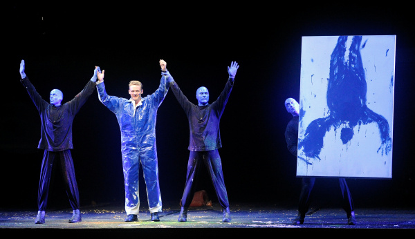 600x346 Ducks' Perry Hangs Out With Blue Man Group Orange County Register - Blue Man Group Painting