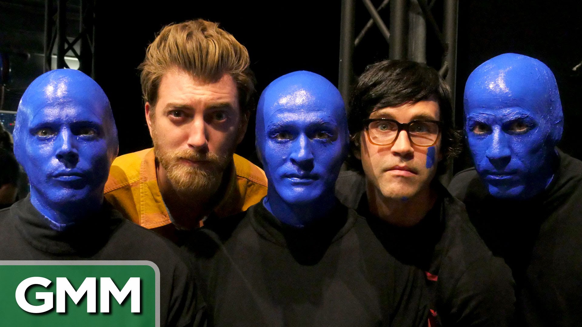 I feel группа. Blue man Group без грима. Группа Blue man Group. Blue man Group солистка. Blue man Group фото.