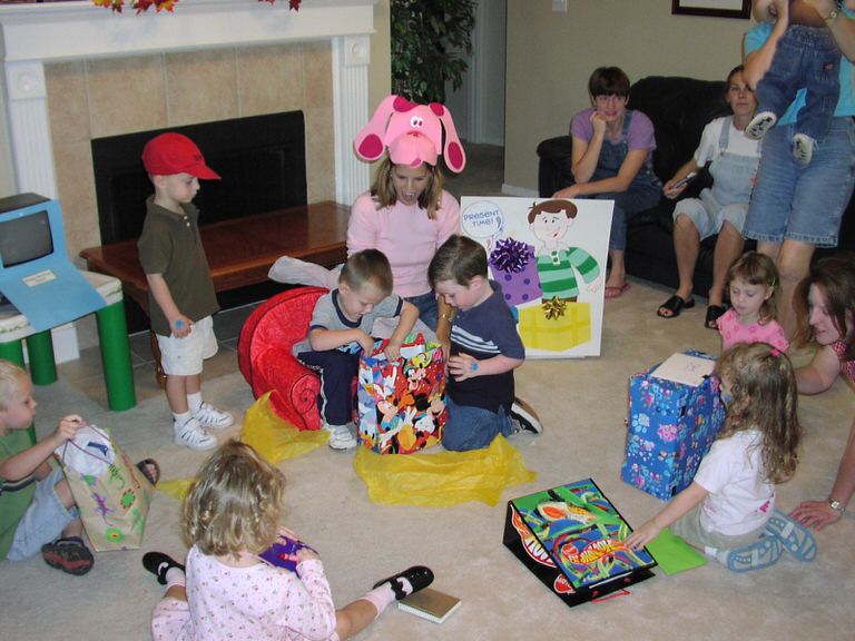 768x576 Blue's Clues Birthday Party Agenda Tip Junkie - Blues Clues Painting