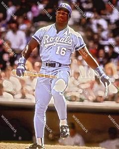 239x300 Bn88 Bo Jackson Royals Breaks Bat Over His Knee 8x10 11x14 Oil - Bo Jackson Painting
