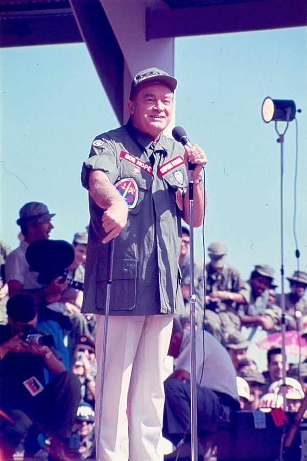 601x900 Bob Hope Show Painting - Bob Hope Painting