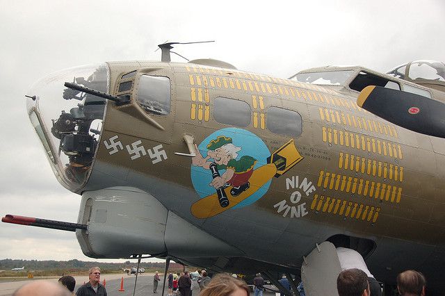 640x426 Port (Left) Nose Of The B 17 With Nine O Nine Bomber Painting - Bomber Painting