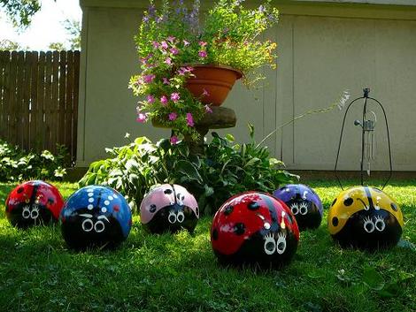 470x353 How To Make The Cutest Ever Bowling Ball Ladybugs The Whoot - Bowling Ball Painting