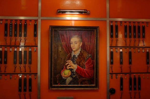 630x418 Boy With Apple Painting - Boy With Apple Painting