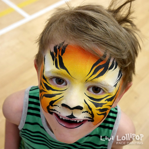 500x501 On The Job Boys Face Painting! Face Painting Leicester To London - Boys Face Painting