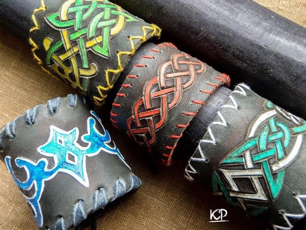 1024x768 Leather Bracelet Carving And Painting Diy Fashion Accessory - Bracelet Painting