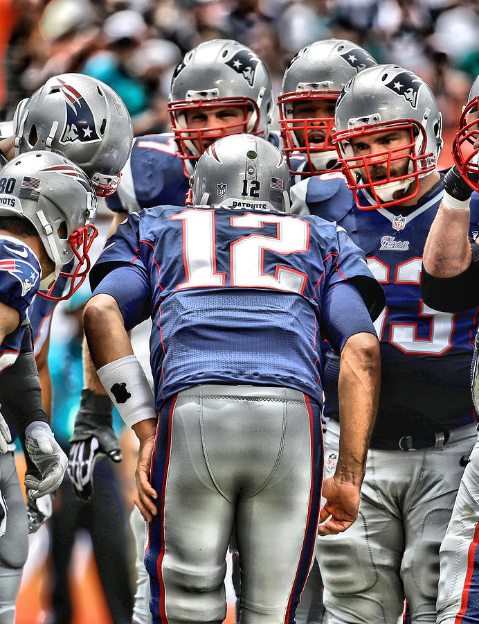 692x900 Tom Brady Art 3 Painting By Joe Hamilton - Brady Painting