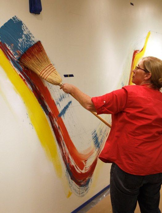 525x687 Broom Painting Paint Brushes - Broom Painting