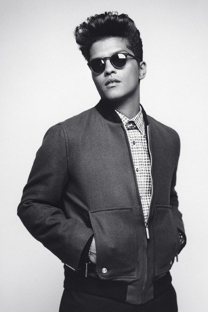 427x640 Diy Frame Bruno Mars Supersta Music Singer Art Posters And Print - Bruno Mars Painting