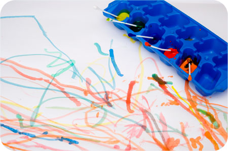 450x299 We Play - Bud Painting