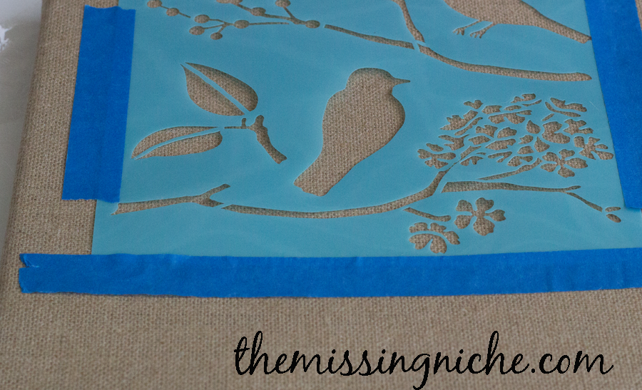 900x547 How I Made Fancy Burlap Canvas Wall Art In Five Minutes - Burlap Canvas Painting