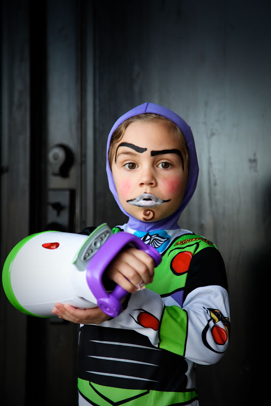 534x800 Wander And Nest . Backtracking .halloween . - Buzz Lightyear Face Painting