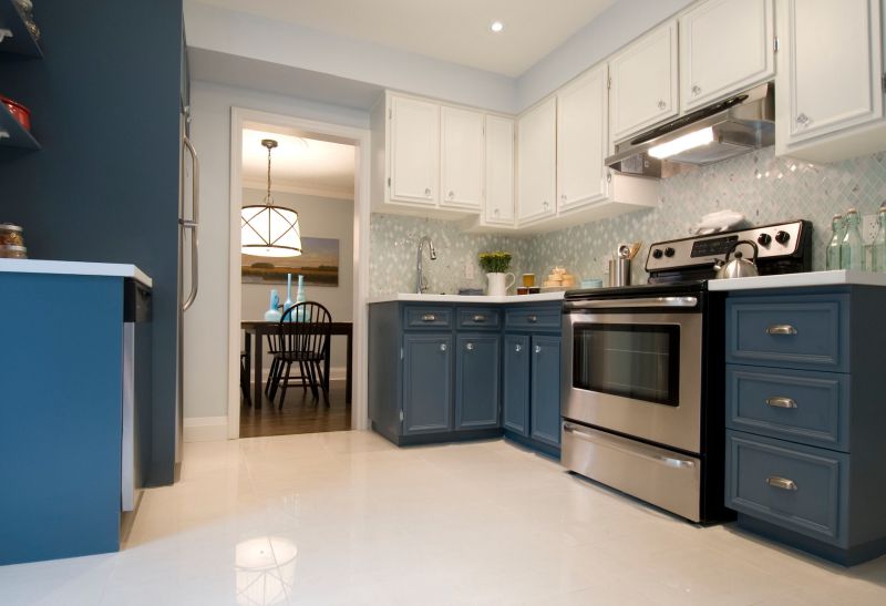 800x547 Beginner's Guide To Kitchen Cabinet Painting - Cabinet Painting