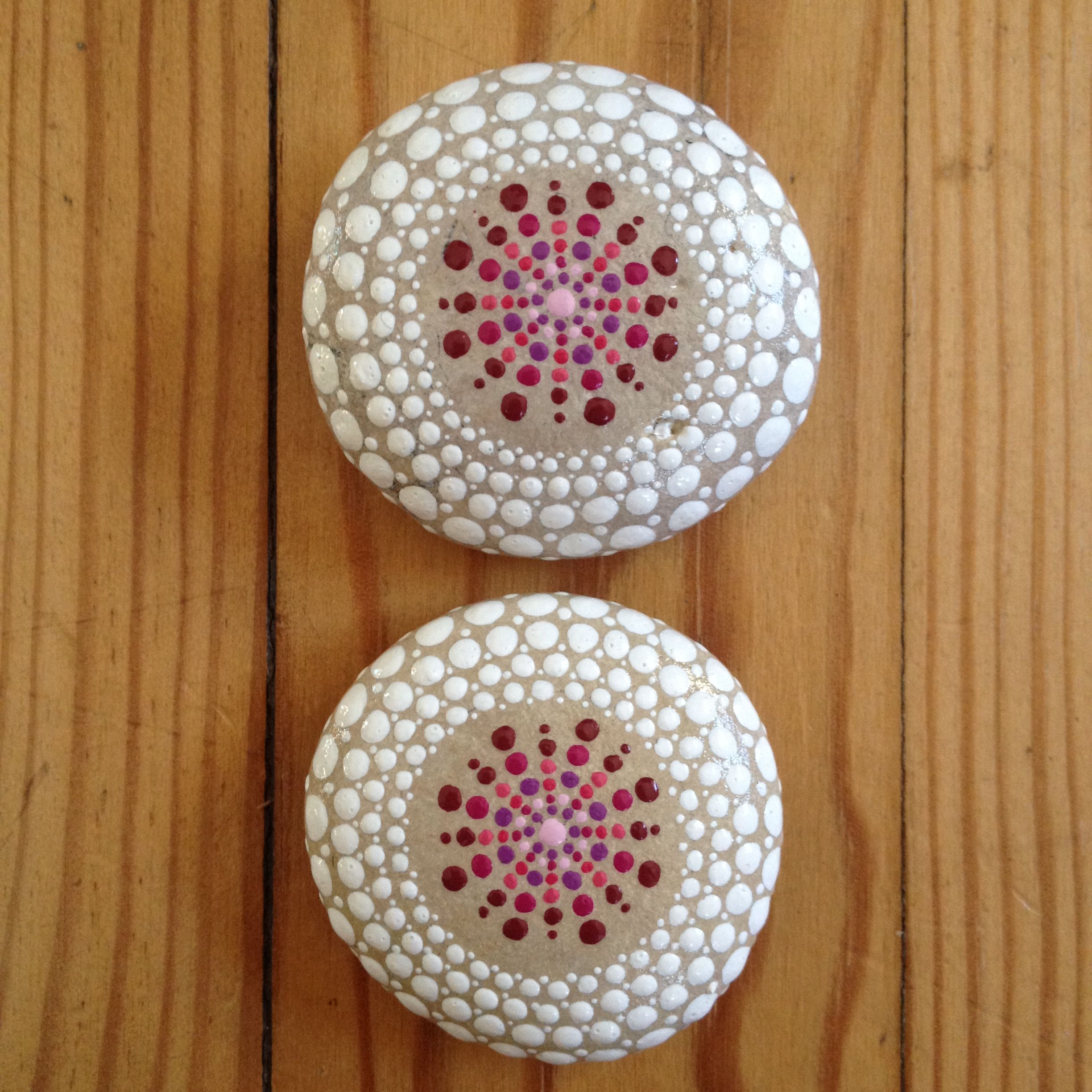 2448x2448 Stone Beach - Caillou Painting