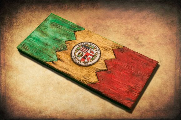 580x387 Weathered Wood One Of A Kind Los Angeles City Flag, Wooden - California Flag Painting