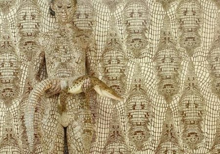 450x315 Body Painting Tattoo Picture Camouflage Body Painting Tattoo - Camouflage Painting