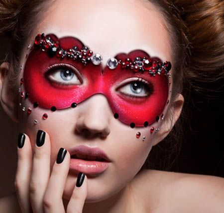 450x429 Painted Face. Red Carnival Mask. Masquerade Two Faced - Carnival Mask Painting