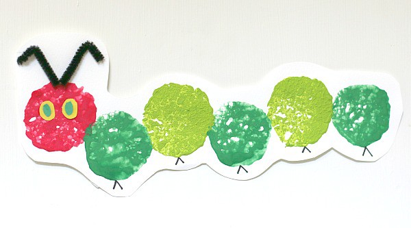 600x333 The Very Hungry Caterpillar Craft Using Sponge Painting - Caterpillar Painting