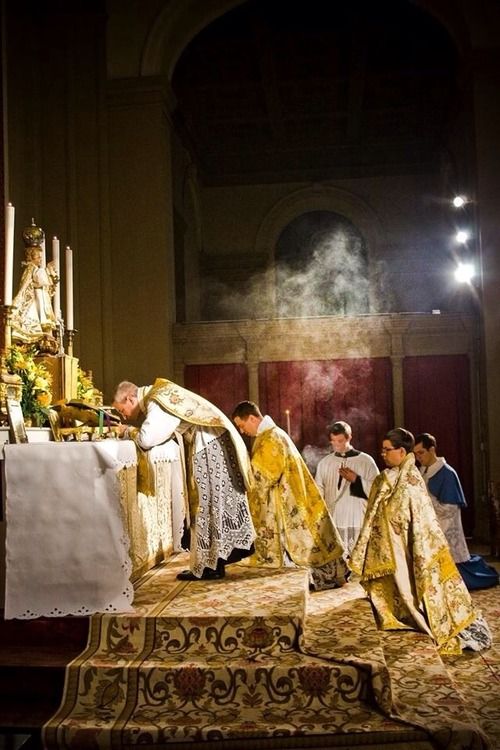 500x750 The Case For A Mass Conversion Of Men The Catholic Gentleman - Catholic Mass Painting