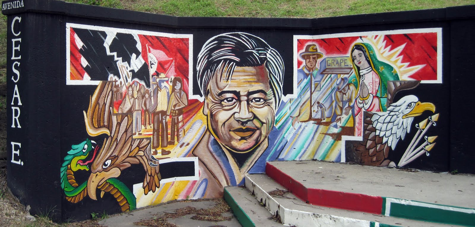 1600x766 I Smell Paint Graffiti And Street Art Cesar Chavez Mural Kansas - Cesar Chavez Painting