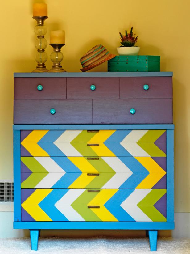 616x822 How To Paint Furniture How Tos Diy - Chevron Painting