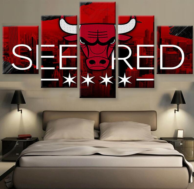 640x624 Modular Wall Paintings 5 Panel Chicago Bulls See Red Sports Team - Chicago Bulls Painting
