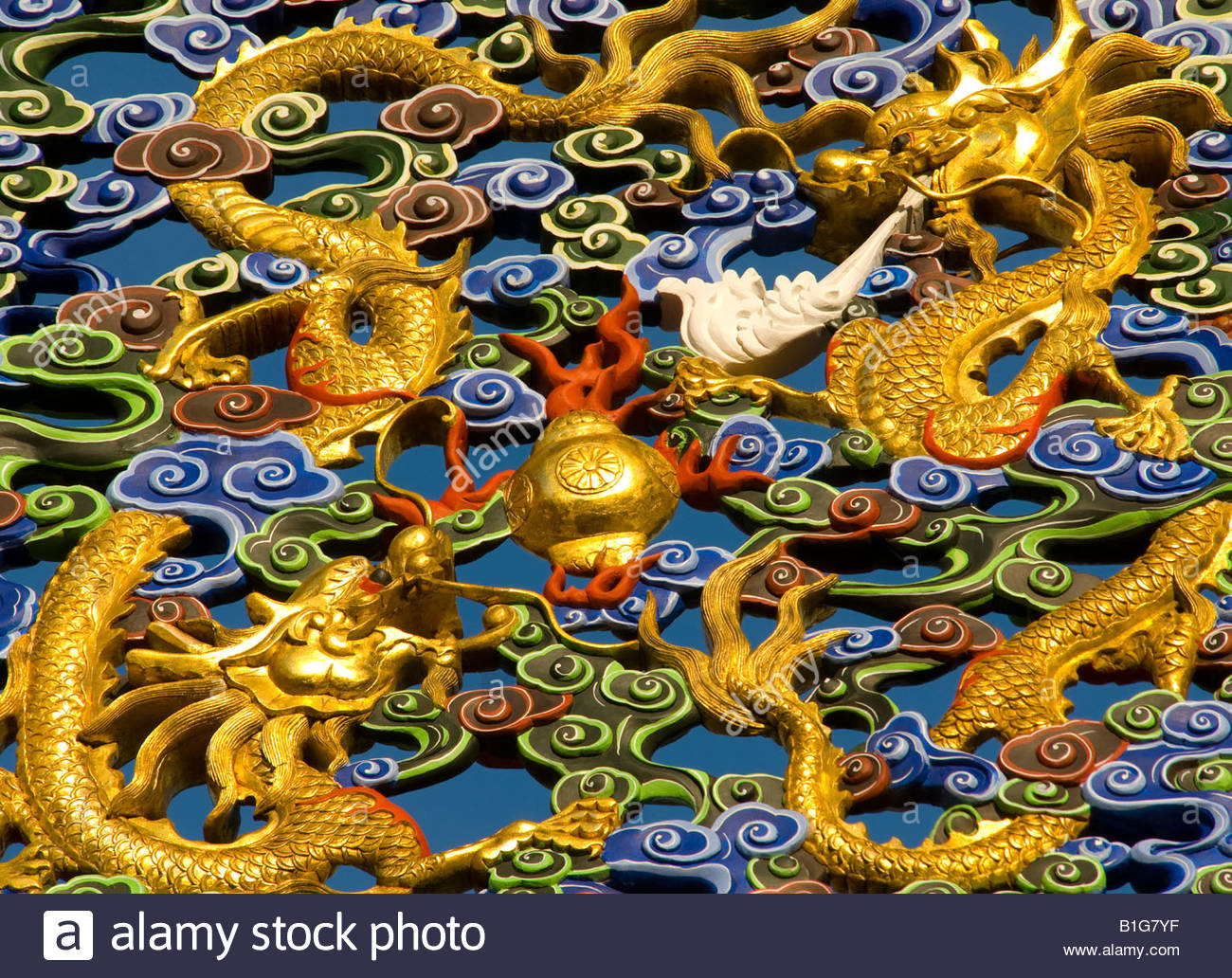 1300x1032 Traditional Chinese Dragon Design Carved Into Wood And Painted - Chinese Dragon Painting Traditional